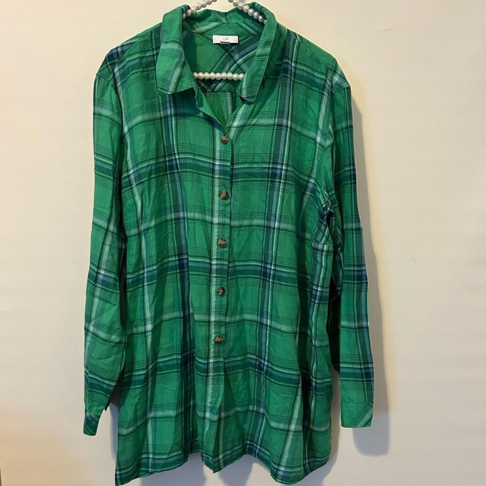 J Jill Green Plaid Button Up Top SIZE XL cabin outdoors comfort